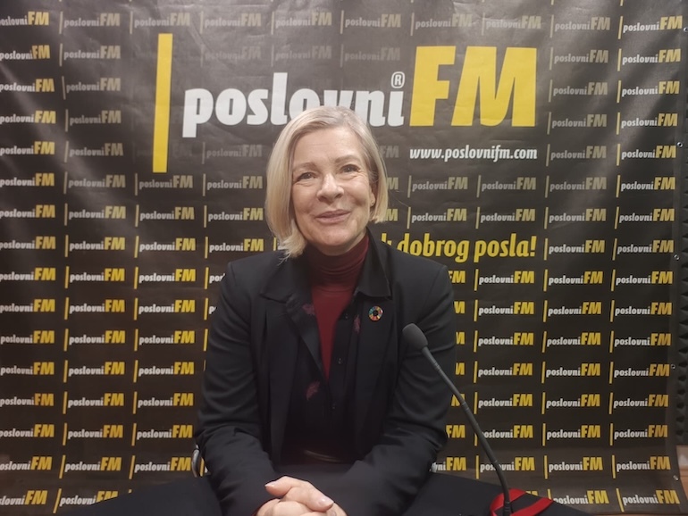 Kaštela - kastelahr.com - Poslovni podcast - Dragica Jerkov: Kako otpadna vuna postaje organsko gnojivo – hrvatska inovacija