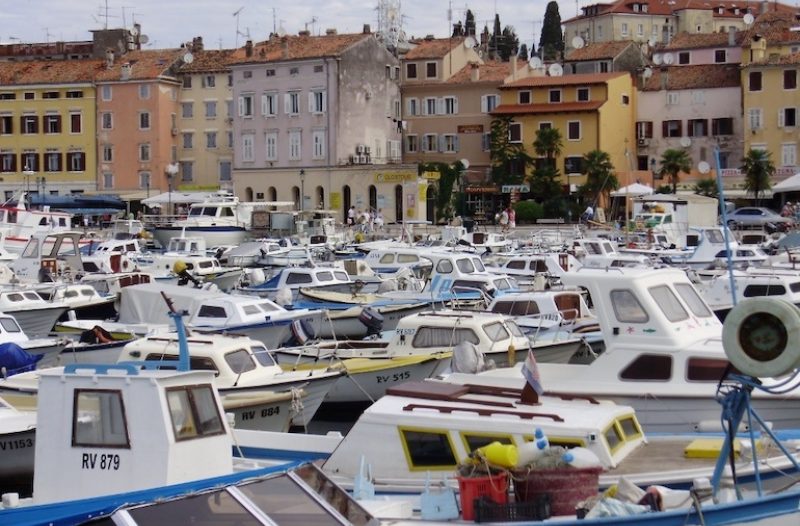 Kaštela - kastelahr.com - Posjetite izložbu koja će vas podsjetiti da živimo na jednom od najljepših mjesta na svijetu! Predstavit će se fotografi čiji će vas radovi oduševiti