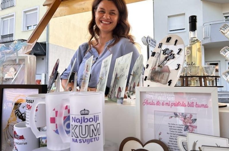 Kaštela - kastelahr.com - Upoznajte Andreu, njezini kreativni i personalizirani pokloni će vas oduševiti!